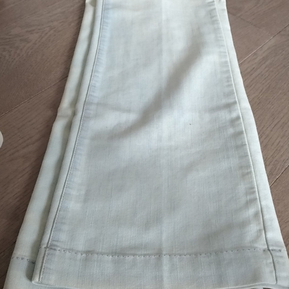 EUC Armani flared leg Jean - Picture 3 of 4